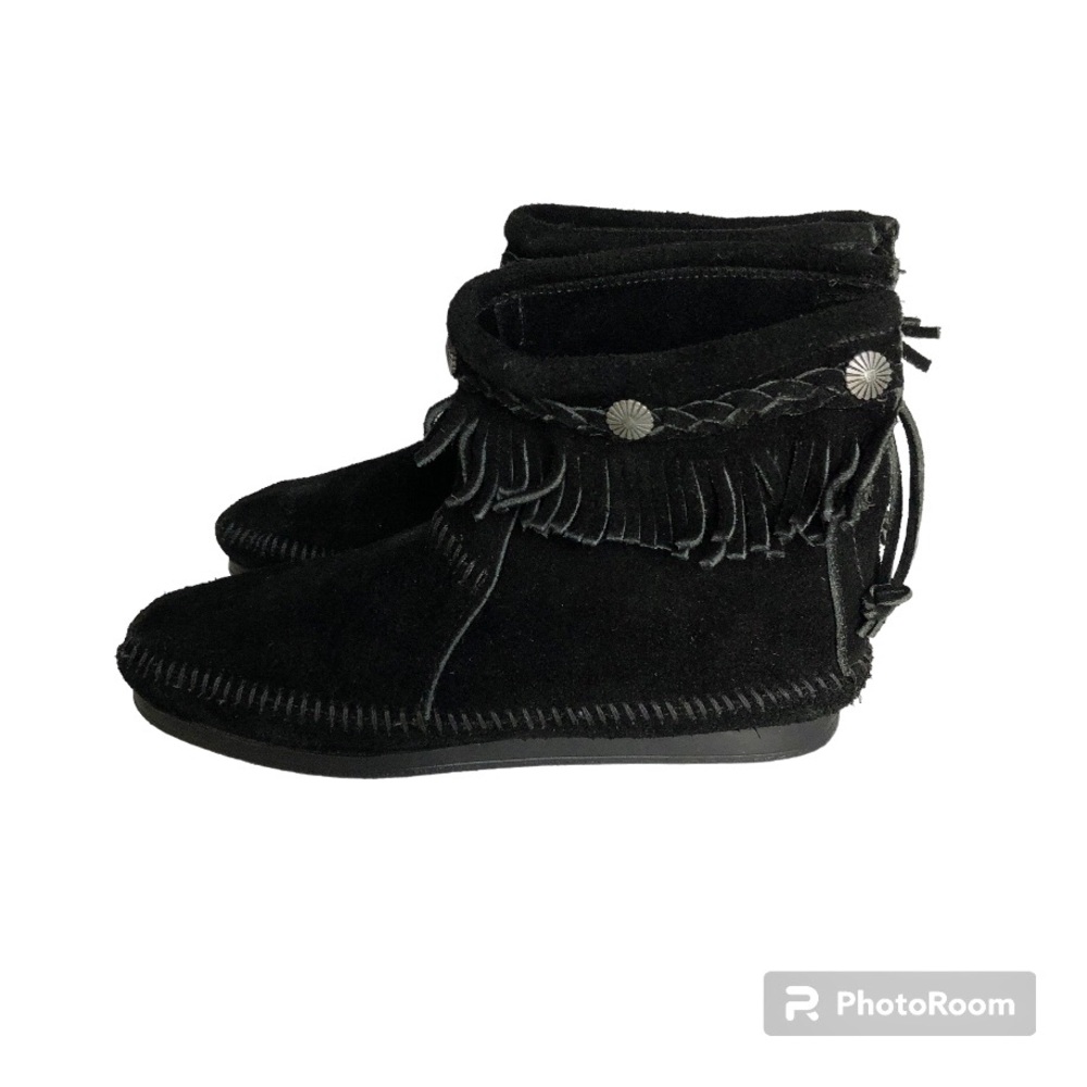 Minnetonka Fringe Ankle Boots Booties Black Suede